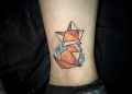 Small Geometric Fox Tattoo Ideas on Leg